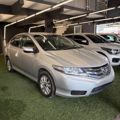 HONDA CITY 1.5 LX 16V FLEX 4P AUTOMÁTICO HONDA CITY 1.5 LX 16V FLEX 4P AUTOMÁTICO